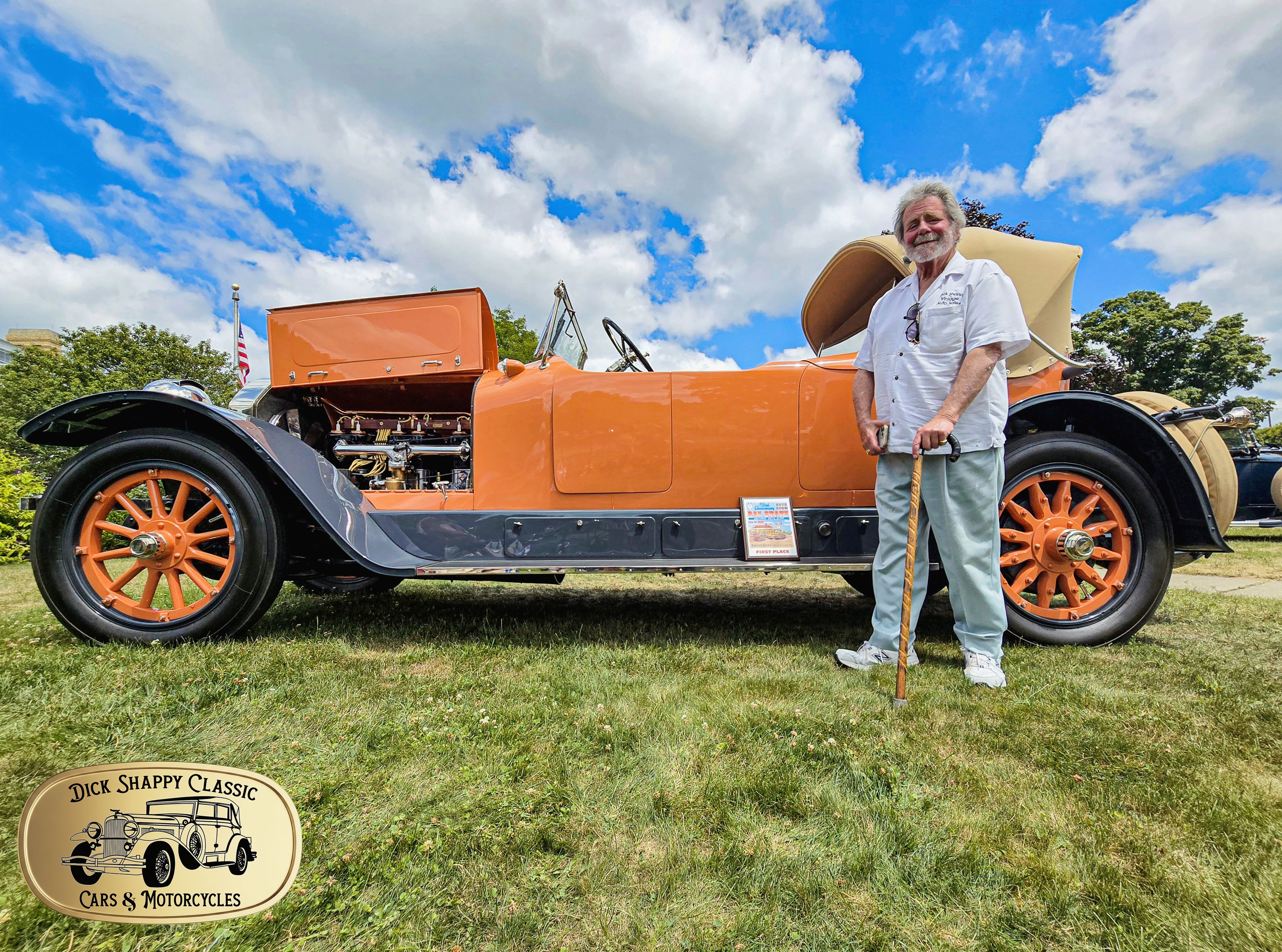 Dick Shappy poses with his 1917 Locomobile Model 48 Dual Cowl Sportif.